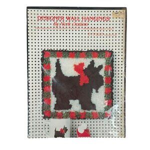 Vintage Scottie Dog Latch Hook Wall Hanging Kit Craft 12x12 NEW